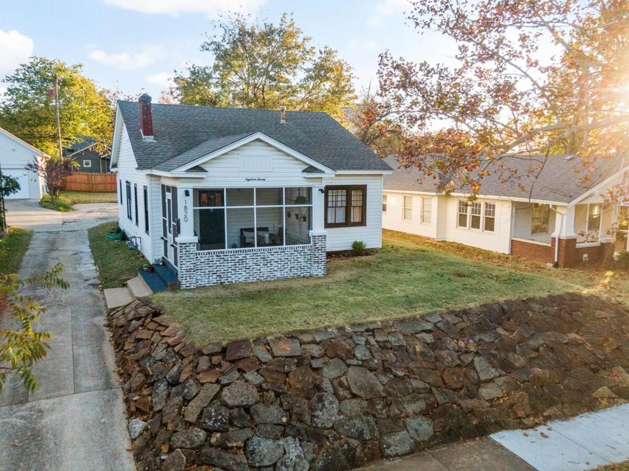 Walk To Cherry Street,Pets, Hot Tub By Hvnlyhomes Tulsa Exterior photo